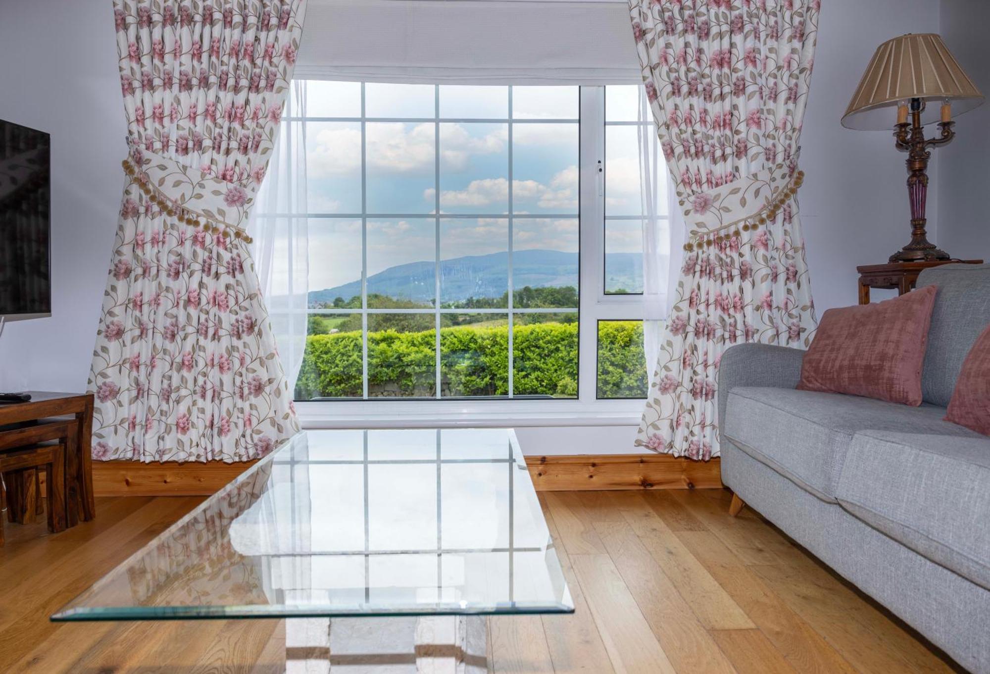 Mountain Nest At The Foot Of Slieve Gullion Appartement Cloghoge Buitenkant foto