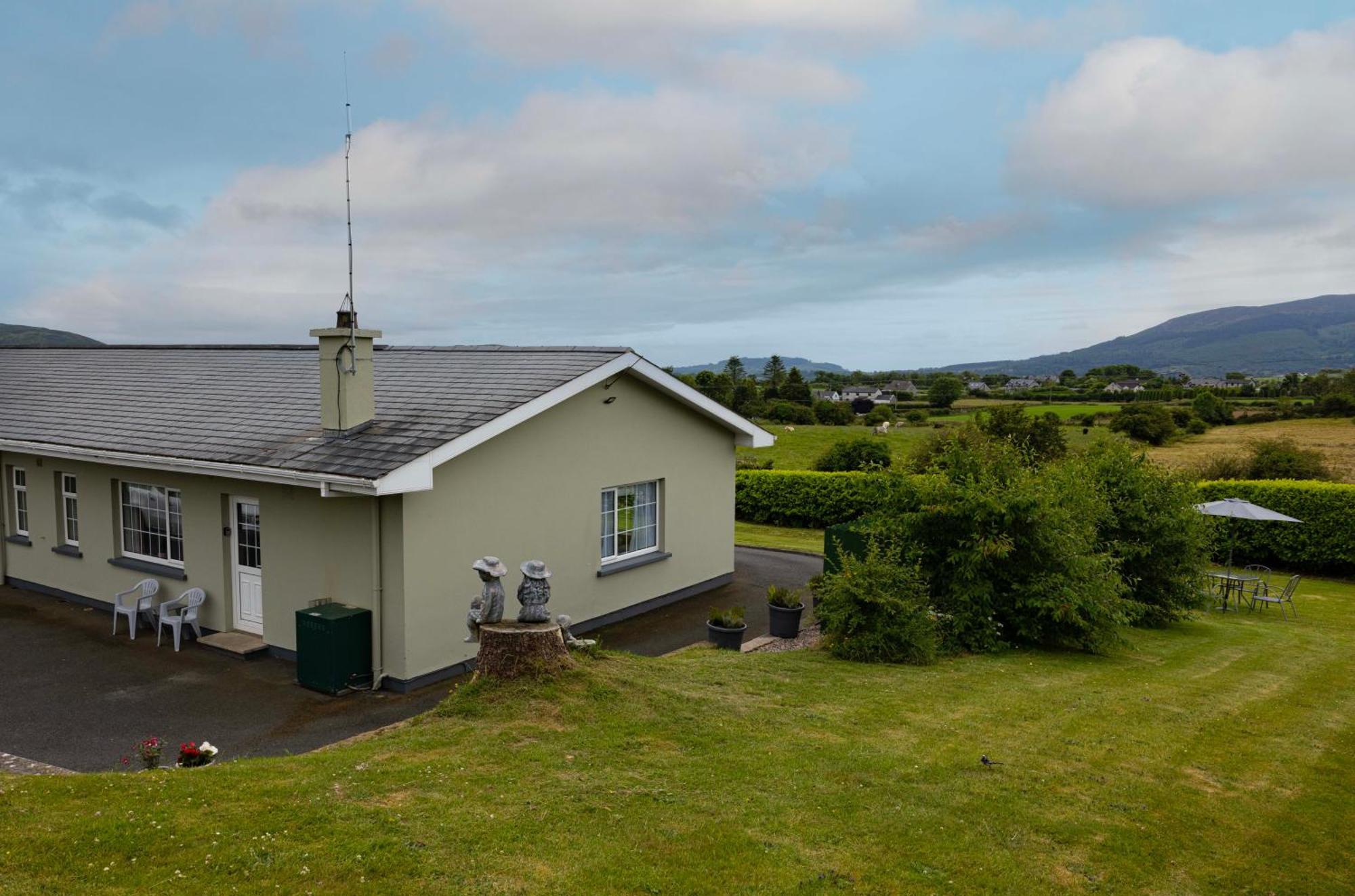 Mountain Nest At The Foot Of Slieve Gullion Appartement Cloghoge Buitenkant foto